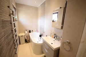 Photo 16- click for photo gallery